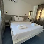 Satmar Maison d'hôtes 3*